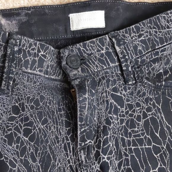 Mother the Looker Graphite Pattern Skinny Jeans - Picture 3 of 5